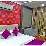 Hotel Aamantran Avenue,Ujjain